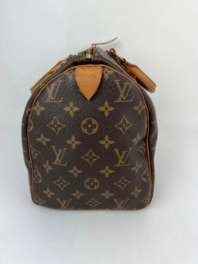 LOUIS VUITTON Monogram Speedy 30 Hand Bag - 11