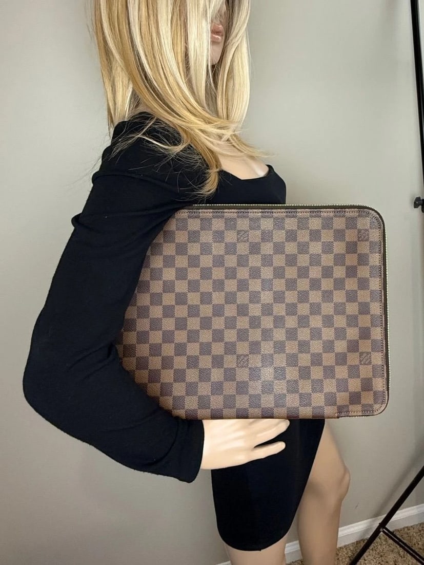 Louis Vuitton Vintage Documents Portfolio case 39 Damier Ebene Case - 3