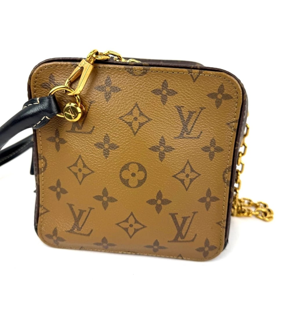 Louis Vuitton Reverse Monogram Square Shoulder Hand Bag - 10