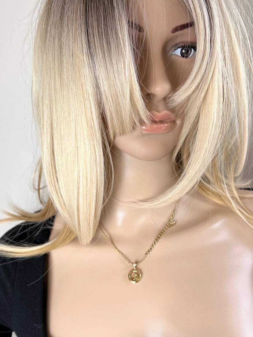 Christian Dior Round Crystal Pendant Charm Necklace - 5