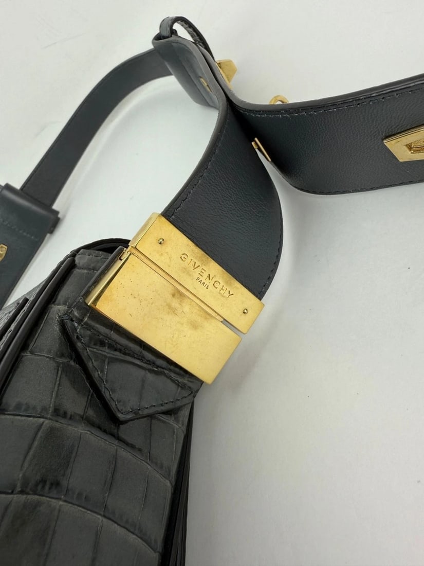 Givenchy Leather Crocodile Embossed Medium Eden Storm Gray Shoulder Bag - 15