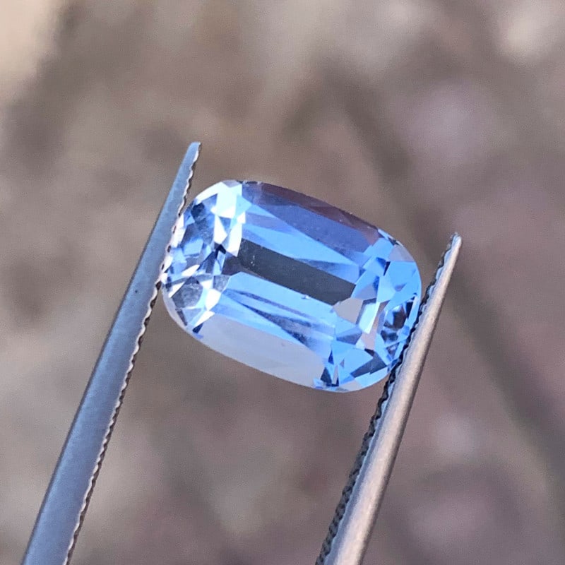 Natural Aquamarine Gemstone, Deep Blue Aquamarine March Birthstone, 3.95 CT: Description Natural Aquamarine Gemstone, Deep Blue Aquamarine March Birthstone, 3.95 CT Weight : 3.95 ct Dimension : 12 x 8 x 6 mm Clarity : VVS Shape : Cushion Color : Blue Treatment : None Origin : 