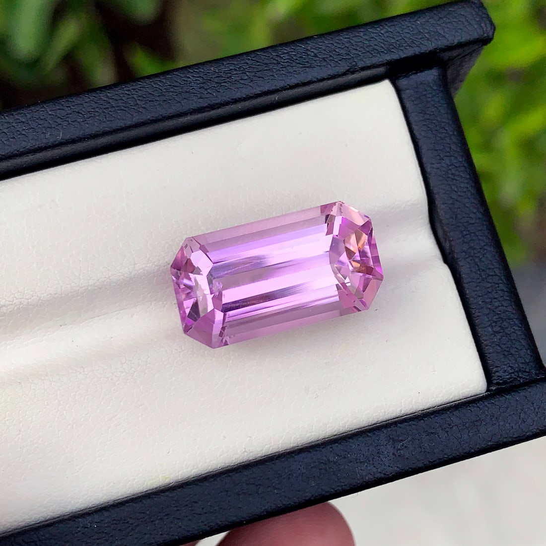 Lilac Kunzite Gemstone, Emerald Cut Kunzite Ring Stone, Flawless Kunzite (1 of 6)