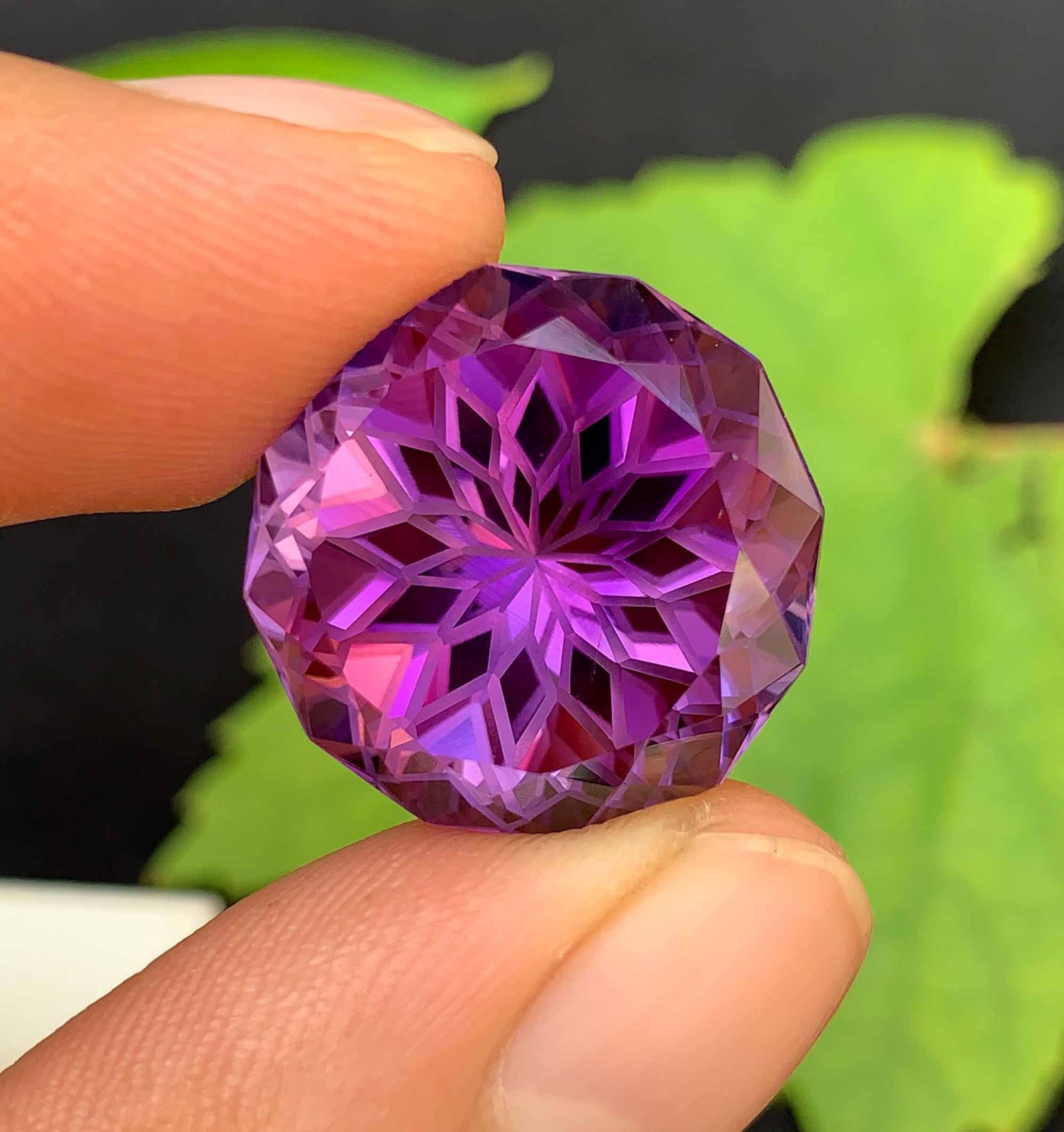 Natural Amethyst Gemstone: Precision Flower Cut, 30 Carats, February Birthstone: Highlights Supplies for making crafts Materials: Gemstone: Amethyst Carat weight: 30.00 Natural Amethyst Gemstone, Precision Flower Cut Amethyst Gemstone, Perfect Cut, Faceted Gemstone February Births