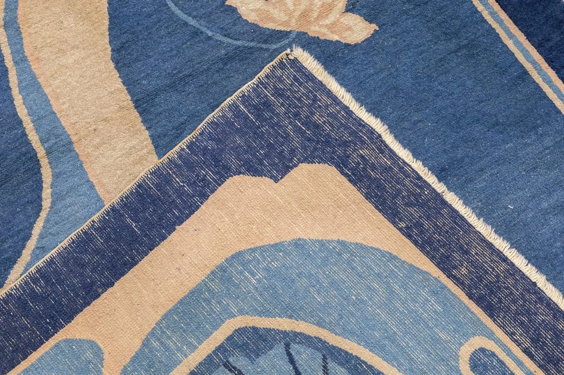Late 18th Century Antique Chinese Peking Rug 4'2'' x 6'9'' - 3