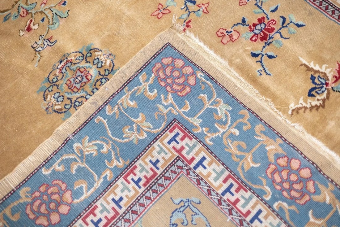Fine Antique Turkish Wool Rug 6'8'' X 9'2'' - 4