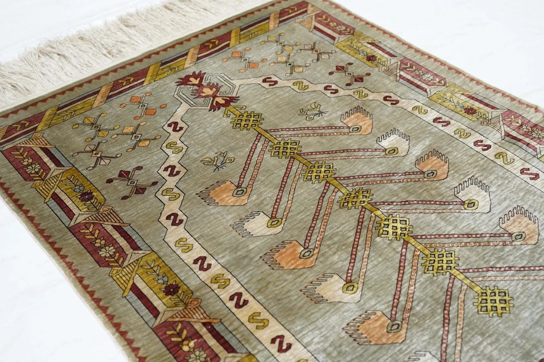 Extremely Fine Antique Turkish Silk Hereke Rug 2'6'' X 3'5'' - 9