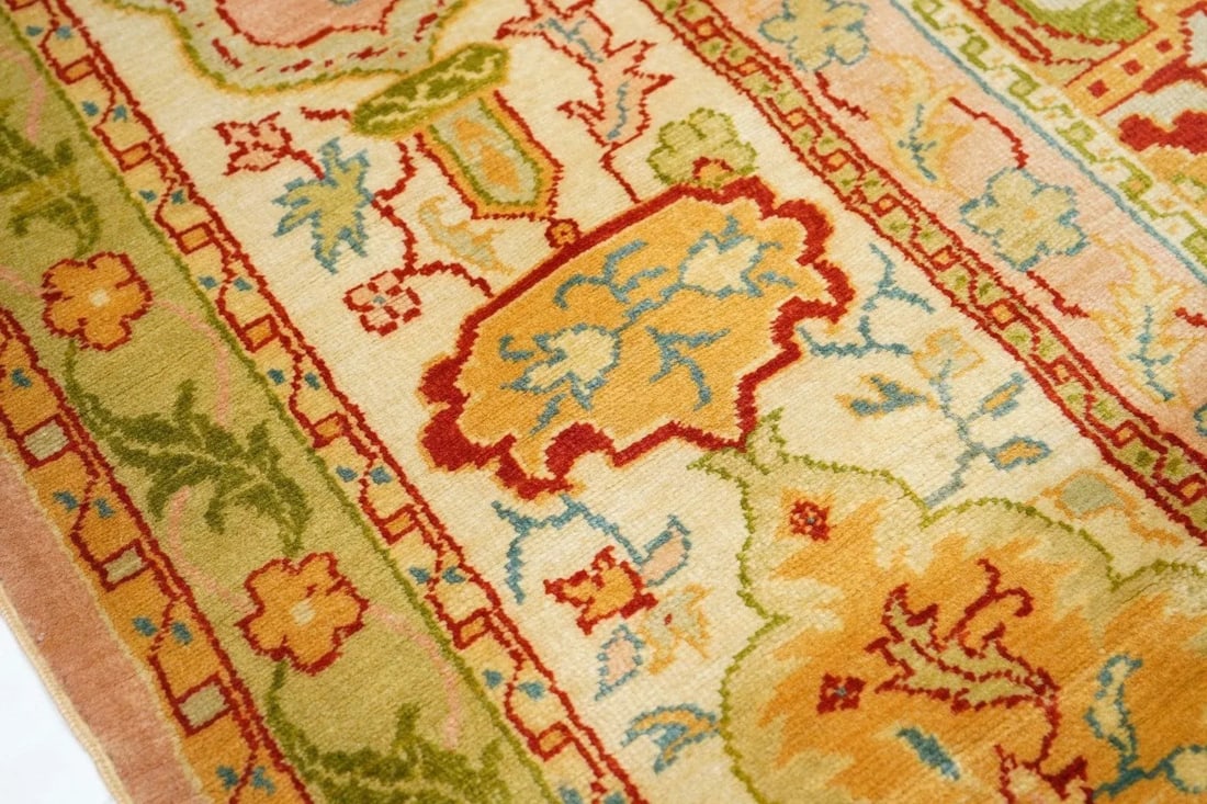 Late 18th Century Antique Oushak Rug 9'5'' x 14'5'' - 5