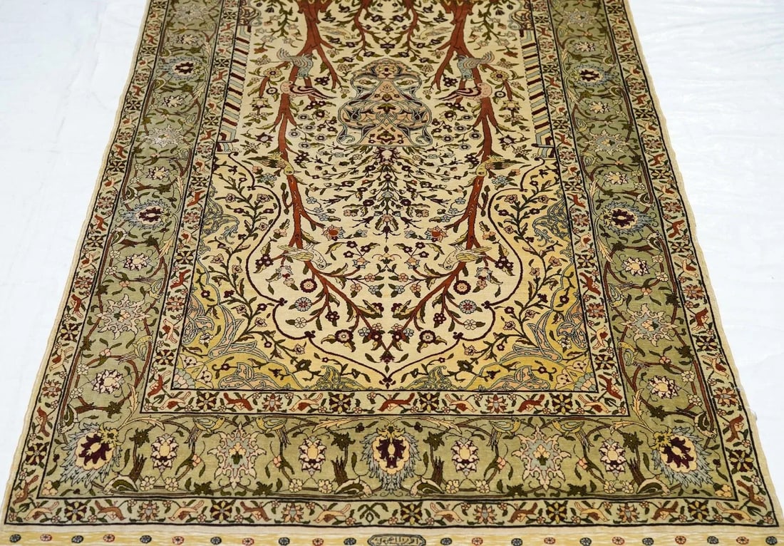 Extremely Fine Turkish Silk Hereke Rug 3'4'' X 5'0'' - 12
