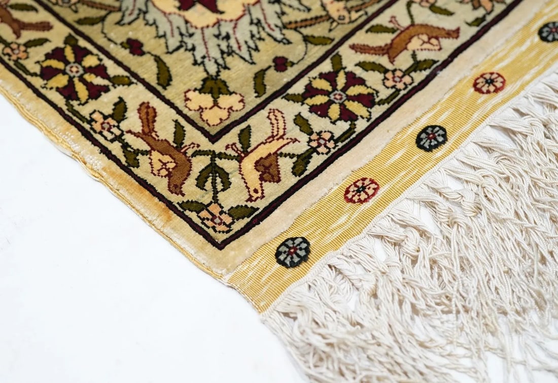 Extremely Fine Turkish Silk Hereke Rug 3'4'' X 5'0'' - 4