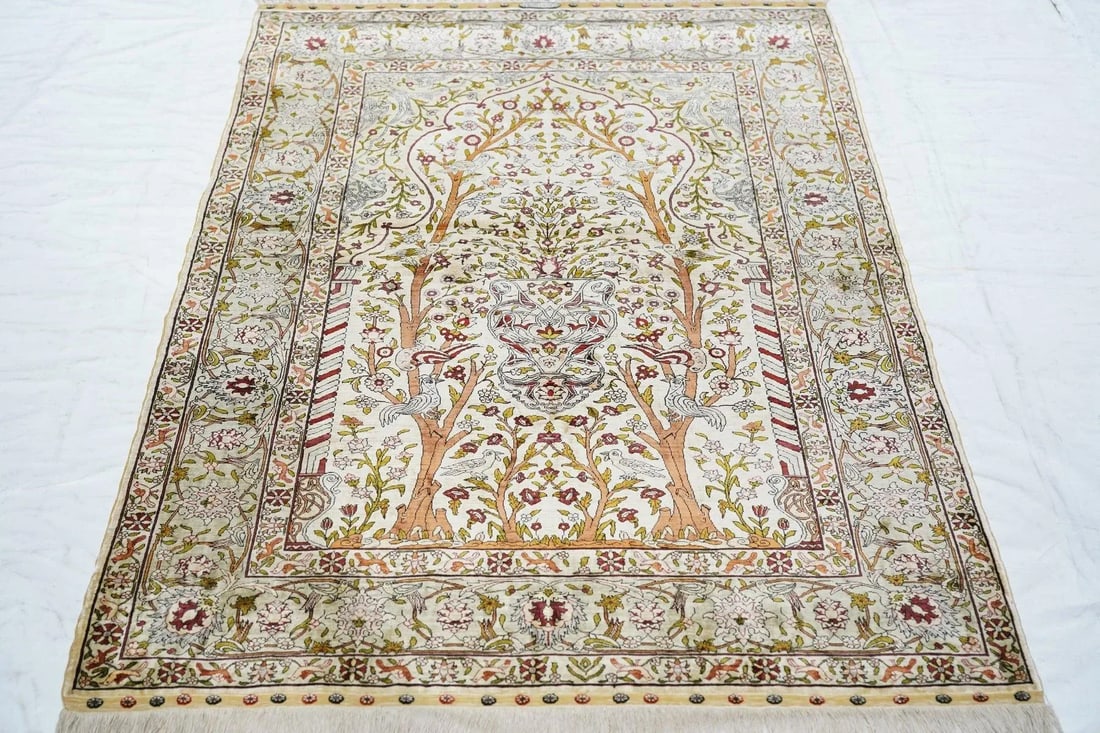 Extremely Fine Turkish Silk Hereke Rug 3'4'' X 5'0'' - 8