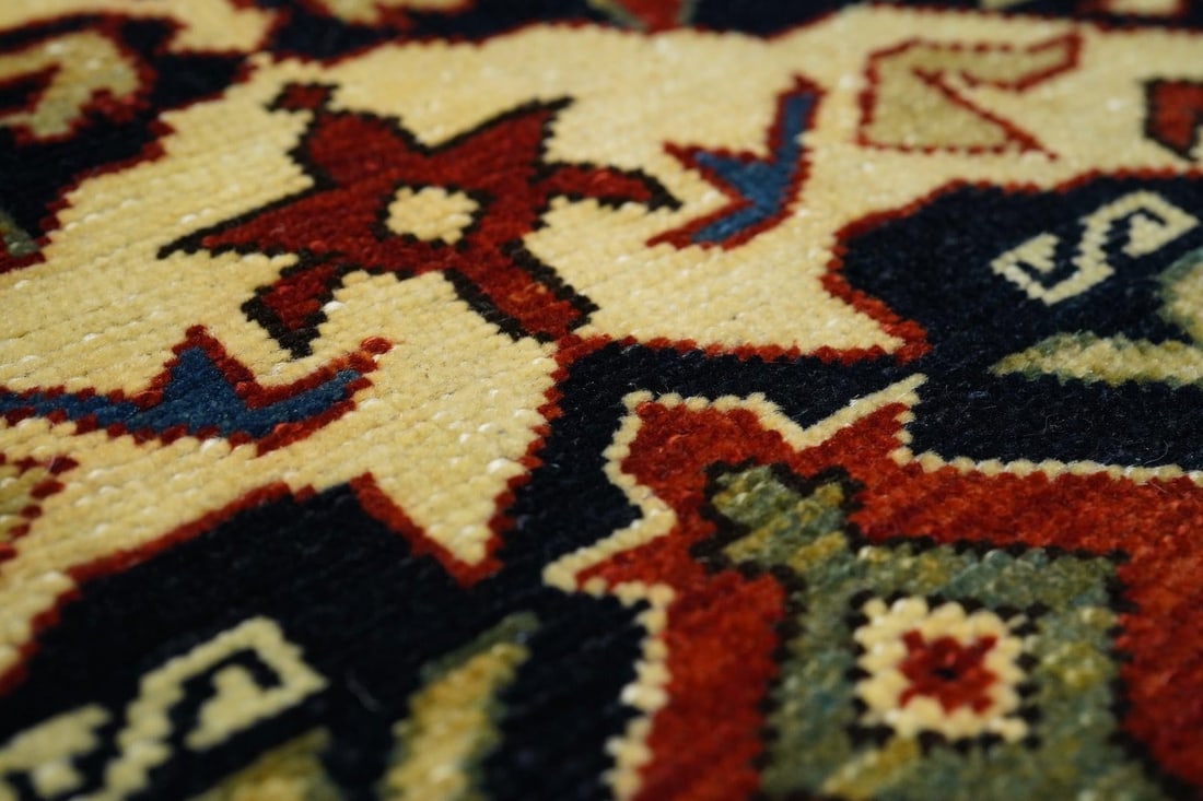 Vintage Shirvan Rug 4'0'' x 6'3'' - 5
