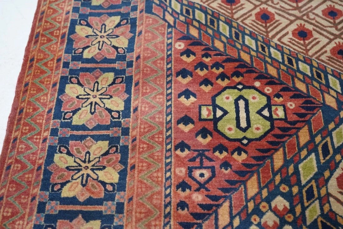 Antique Kashan Rug 4'7'' x 7'0'' - 10