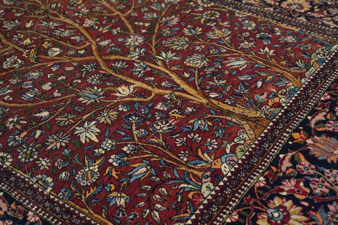 Antique Isfahan Rug 4'7'' x 7'1'' - 5