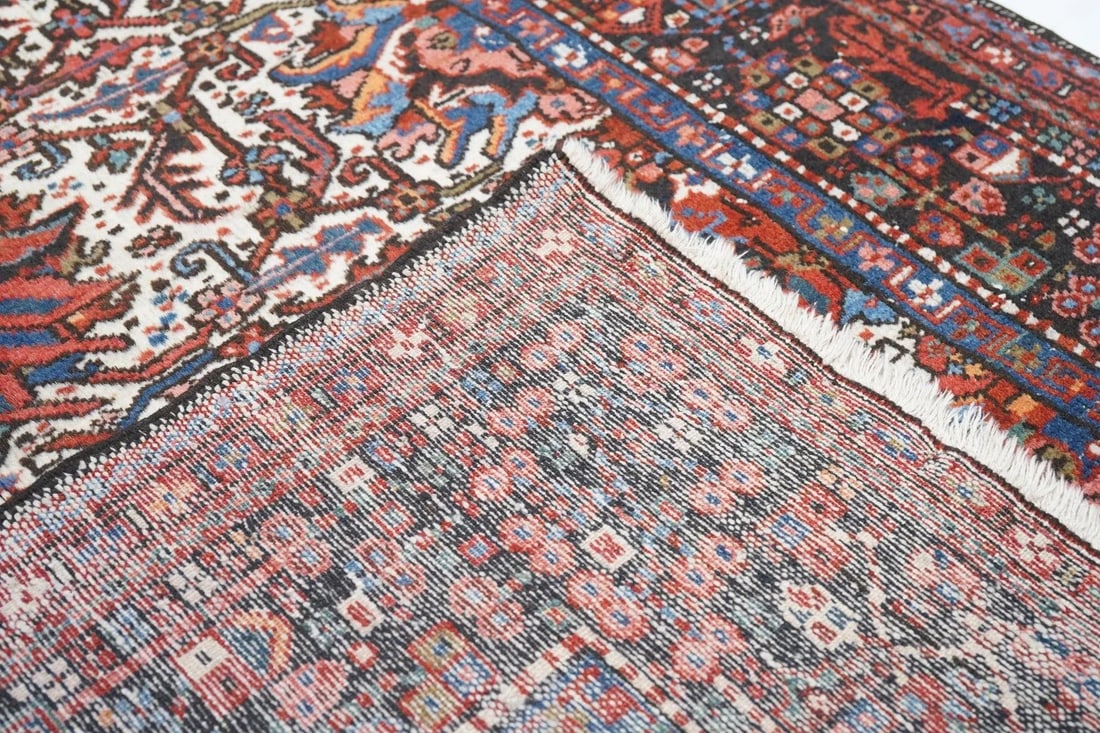 1960s Vintage Karajeh Rug 4'10'' x 6'2'' - 6