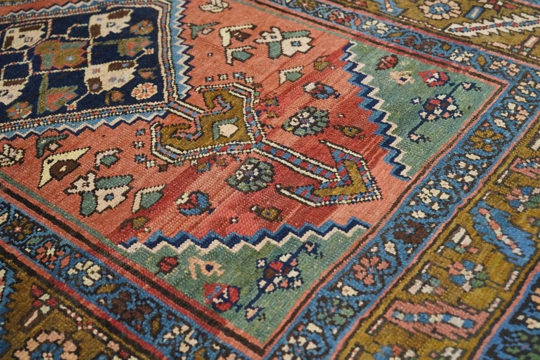 Antique Persian Heriz Rug 3'9'' x 5'1'' - 3