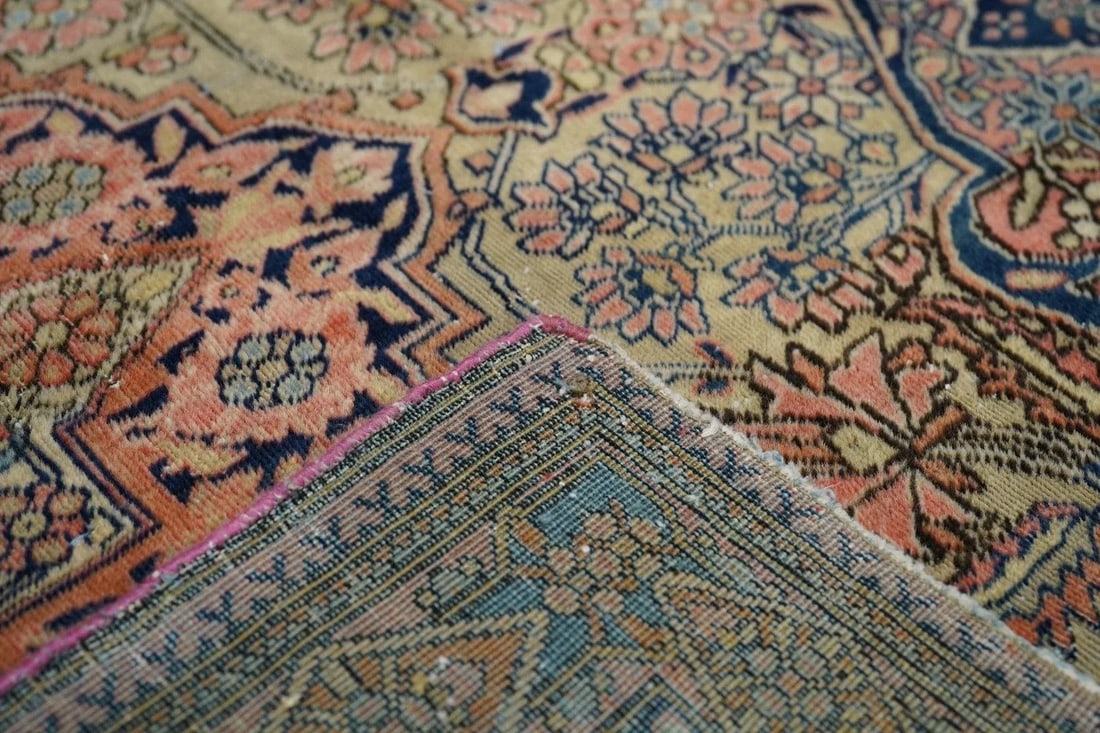 Antique Mohtasham Kashan Rug 4'6'' X 6'6'' - 10