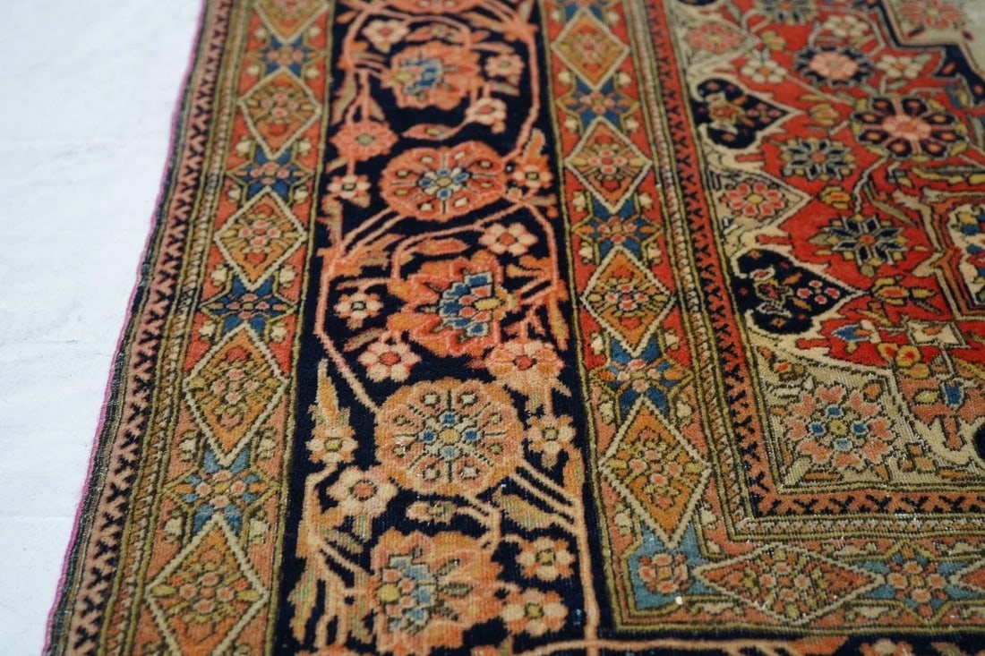 Antique Mohtasham Kashan Rug 4'6'' X 6'6'' - 8