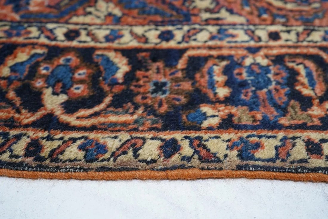 Antique Sarouk Rug 3'8'' x 4'1'' - 3