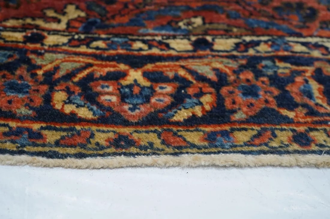 Antique Sarouk Rug 3'8'' x 4'1'' - 4