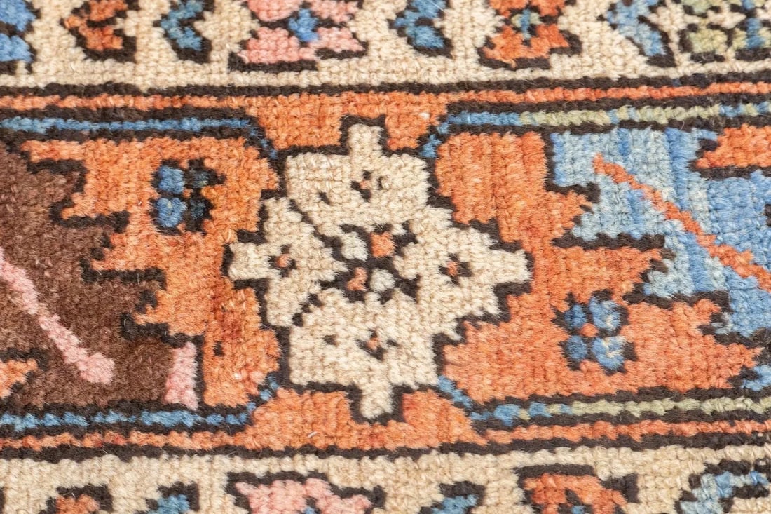 Antique Persian Heriz Rug 4' x4'5'' - 12