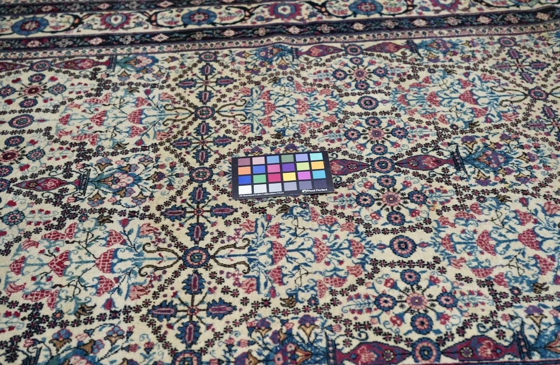 Late 18th Century Antique Persian Tehran Rug 4'3'' x 6'9'' - 5