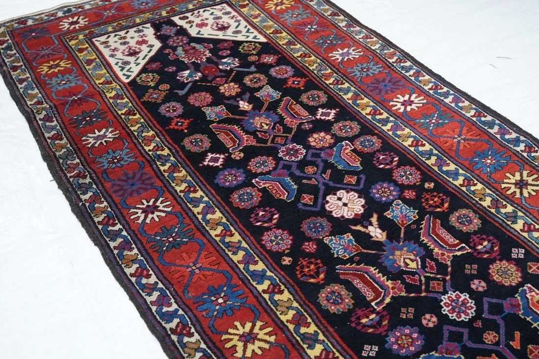 Late 18th Century Antique NW Persian Rug 3'10'' x 9'1'' - 11