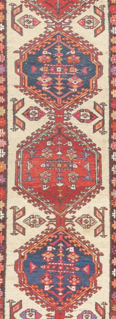 Late 18th Century Antique Persian Sarab Runner 3'5'' x 10'10'' - 6