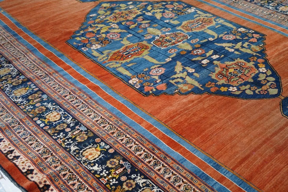 Late 18th Century Antique Haji Jalili Rug 9'7'' x 17'7'' - 10