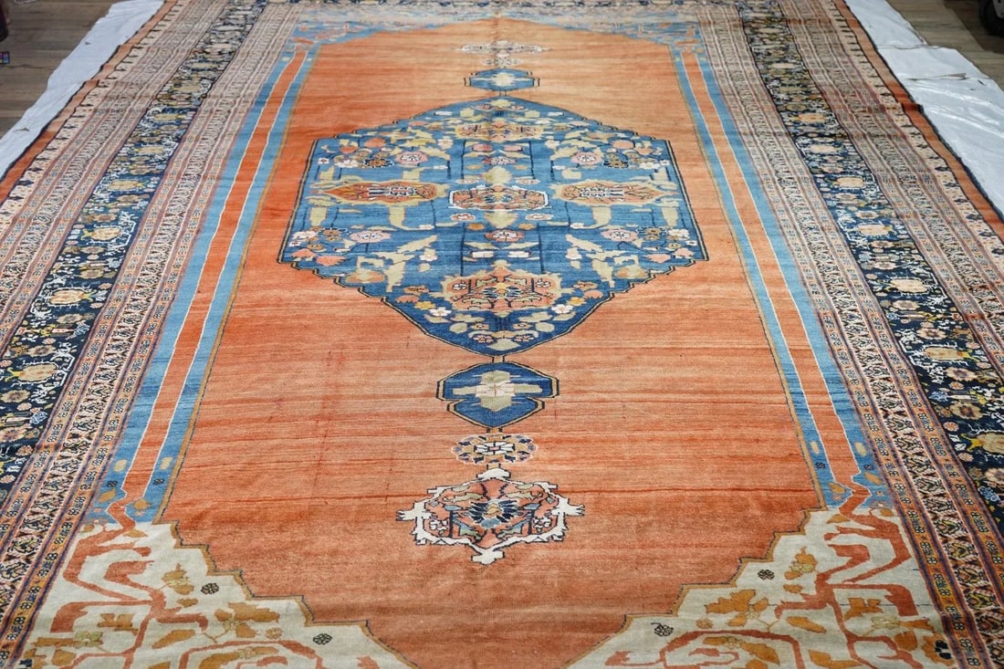 Late 18th Century Antique Haji Jalili Rug 9'7'' x 17'7'' - 11