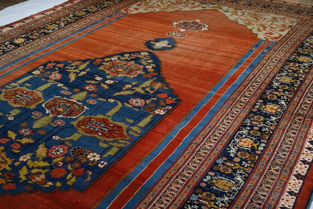 Late 18th Century Antique Haji Jalili Rug 9'7'' x 17'7'' - 9