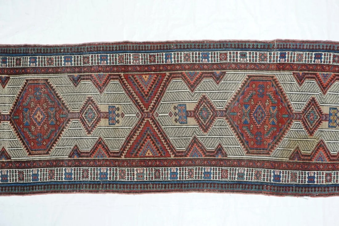 Late 18th Century Antique Sarab Rug 3'2'' x 10'8'' - 7