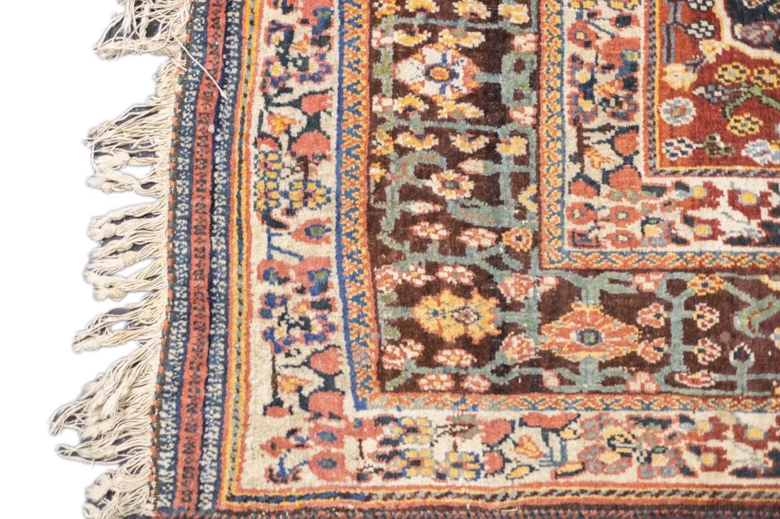 Fine Antique Persian Qashqai Rug 5'7'' X 8'10'' - 10