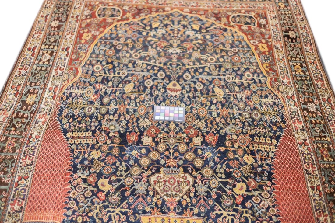 Fine Antique Persian Qashqai Rug 5'7'' X 8'10'' - 11