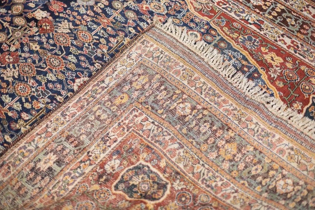 Fine Antique Persian Qashqai Rug 5'7'' X 8'10'' - 3