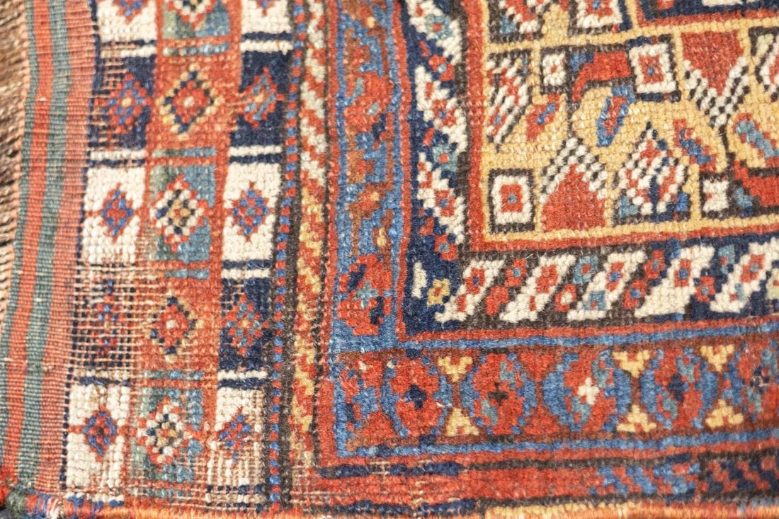 Late 18th Century Antique Persian Qashqai Rug 4'9'' x 6'4'' - 11