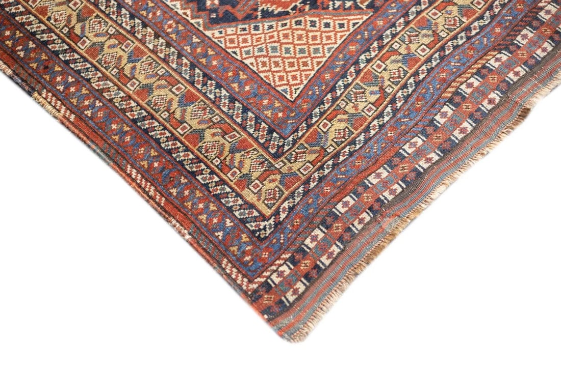 Late 18th Century Antique Persian Qashqai Rug 4'9'' x 6'4'' - 7