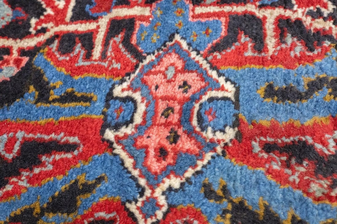 Antique Persian Heriz Rug 9'11'' x 13'3'' - 5