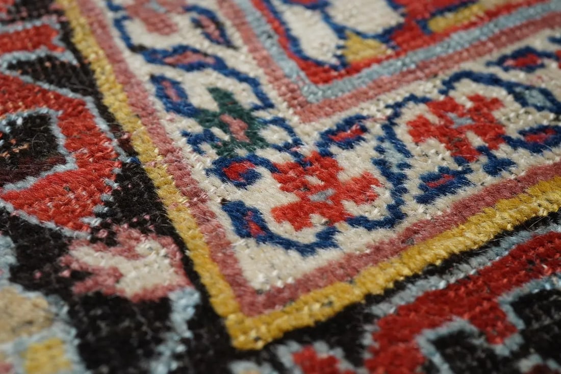 Late 18th Century Antique Bidjar Rug 5'0'' x 10'7'' - 9