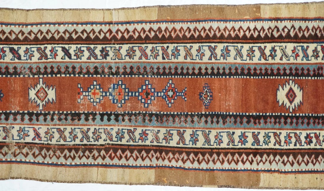 Late 18th Century Antique Bakshayesh Runner 3'6'' x 9'7'' - 5