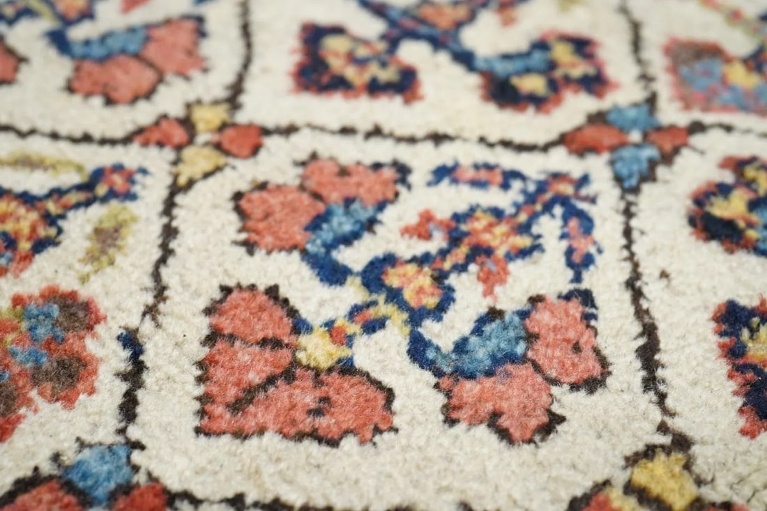 Antique North West Rug 4'10'' x 9'5'' - 10
