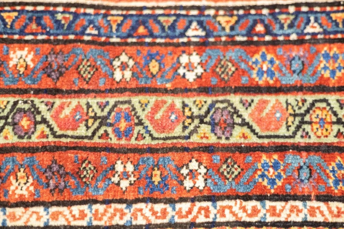 Late 18th Century Antique Persian Farahan Rug 4'4'' x 6'6'' - 3
