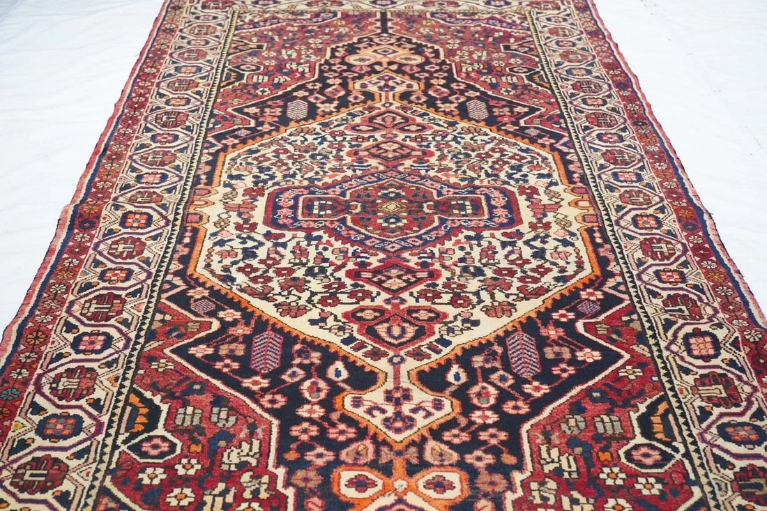 Antique Bakhtiari Rug 5'4'' x 11'0'' - 12