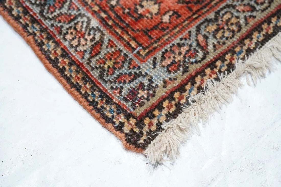 Late 18th Century Antique Sarouk Rug 8'9'' x 11'10'' - 5