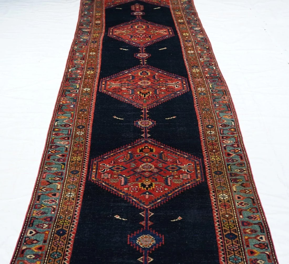Late 18th Century Antique Kurdish Rug 3'1'' x 15'11'' - 3
