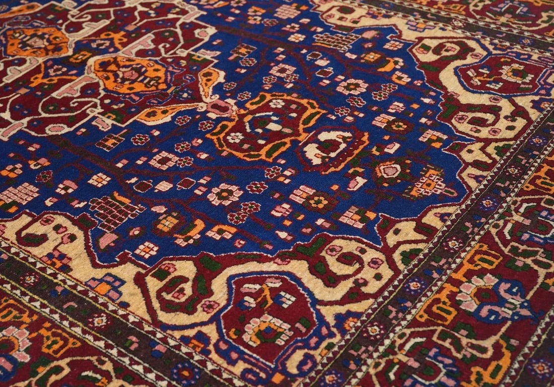 Vintage Isfahan Rug 4'9'' X 6'10'' - 10