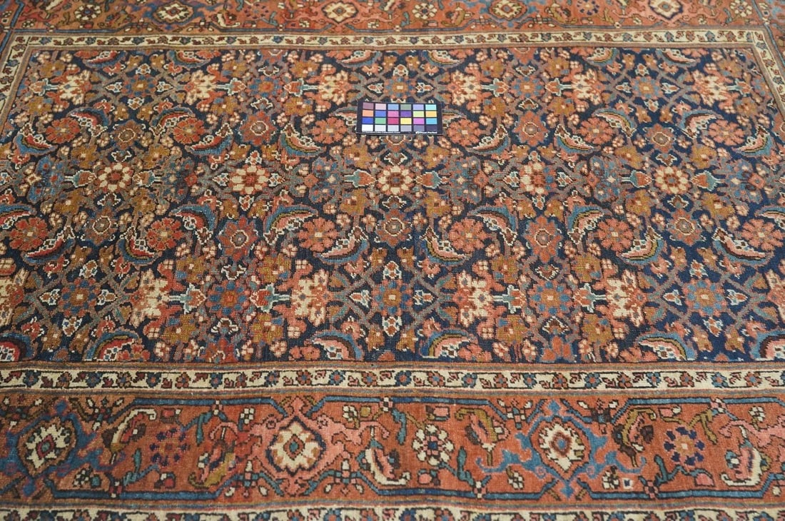 Antique Heriz Serapi Rug 4'9'' x 6'0'' - 11