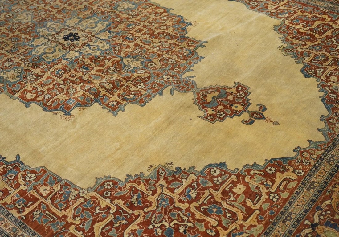 Late 18th Century Antique Haji Jalili Tabriz Rug 8'9'' x 12'0'' - 10