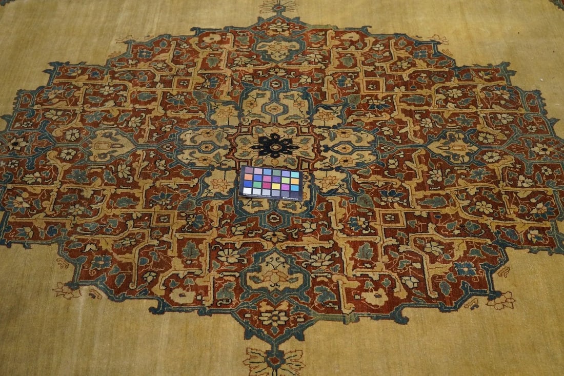 Late 18th Century Antique Haji Jalili Tabriz Rug 8'9'' x 12'0'' - 2