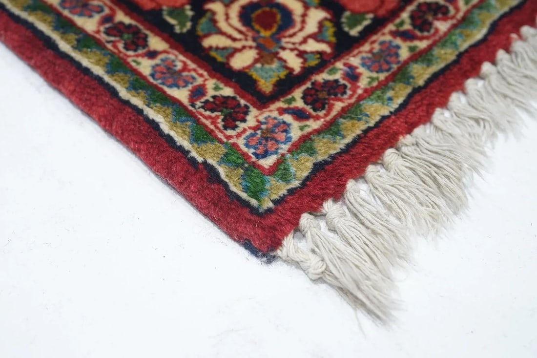 1940s Vintage Sarouk Rug 4'2'' x 6'6'' - 4